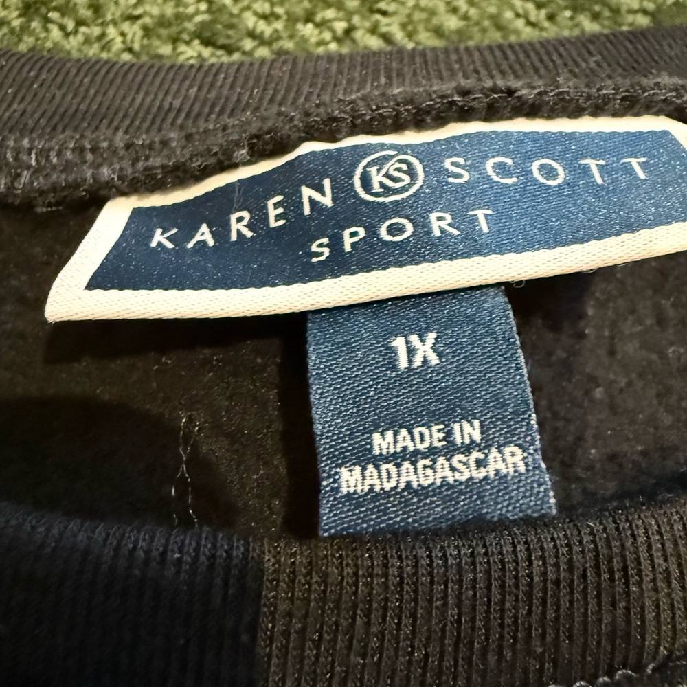 Karen Scott Sport Essential Black Sweatshirt Size 1x no longer made discontinued - Picture 12 of 17